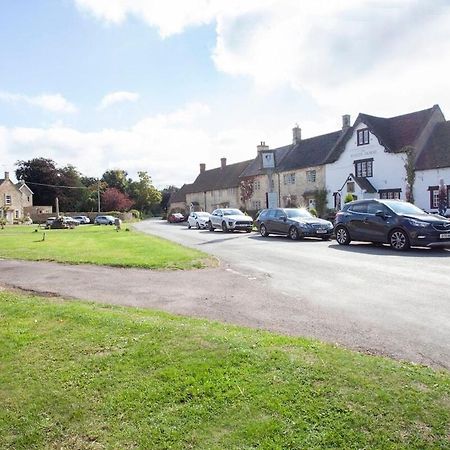 ※ Charming Country House Nr Bath Villa Biddlestone Exterior foto